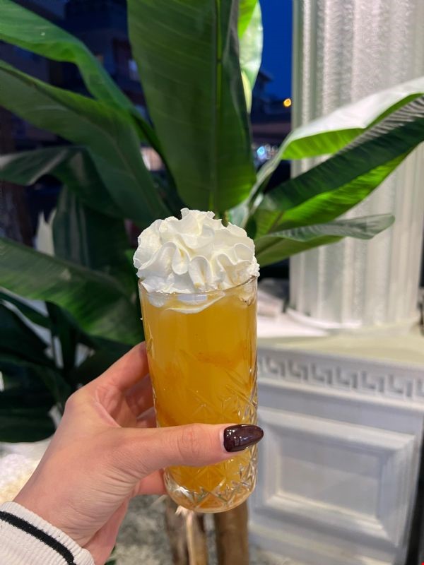 Mango Milkshake